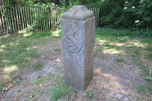 IMG_9690.jpg IMG_9690.jpg